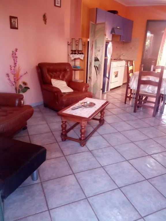 Sa Domu Sarda Casa Vacanza 피치나스